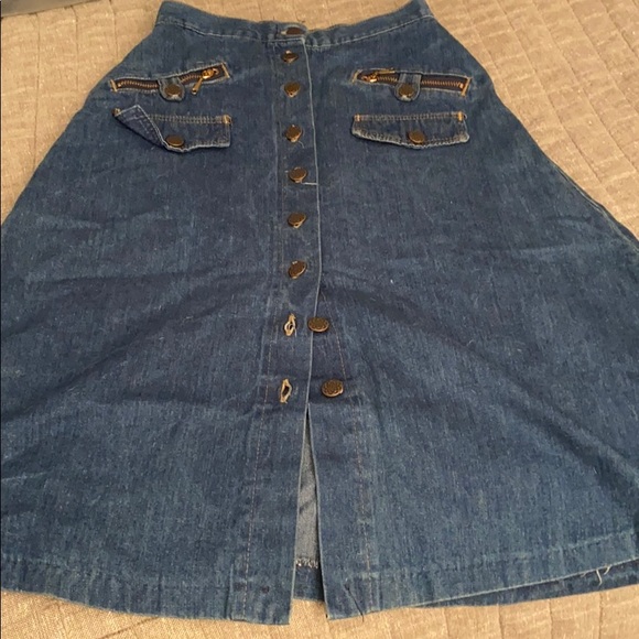 Vintage Dresses & Skirts - vintage a-line button-front denim midi skirt